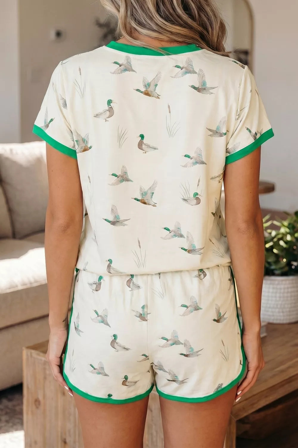 Mallard Printed Colorblock Trim Short Set Secondary image