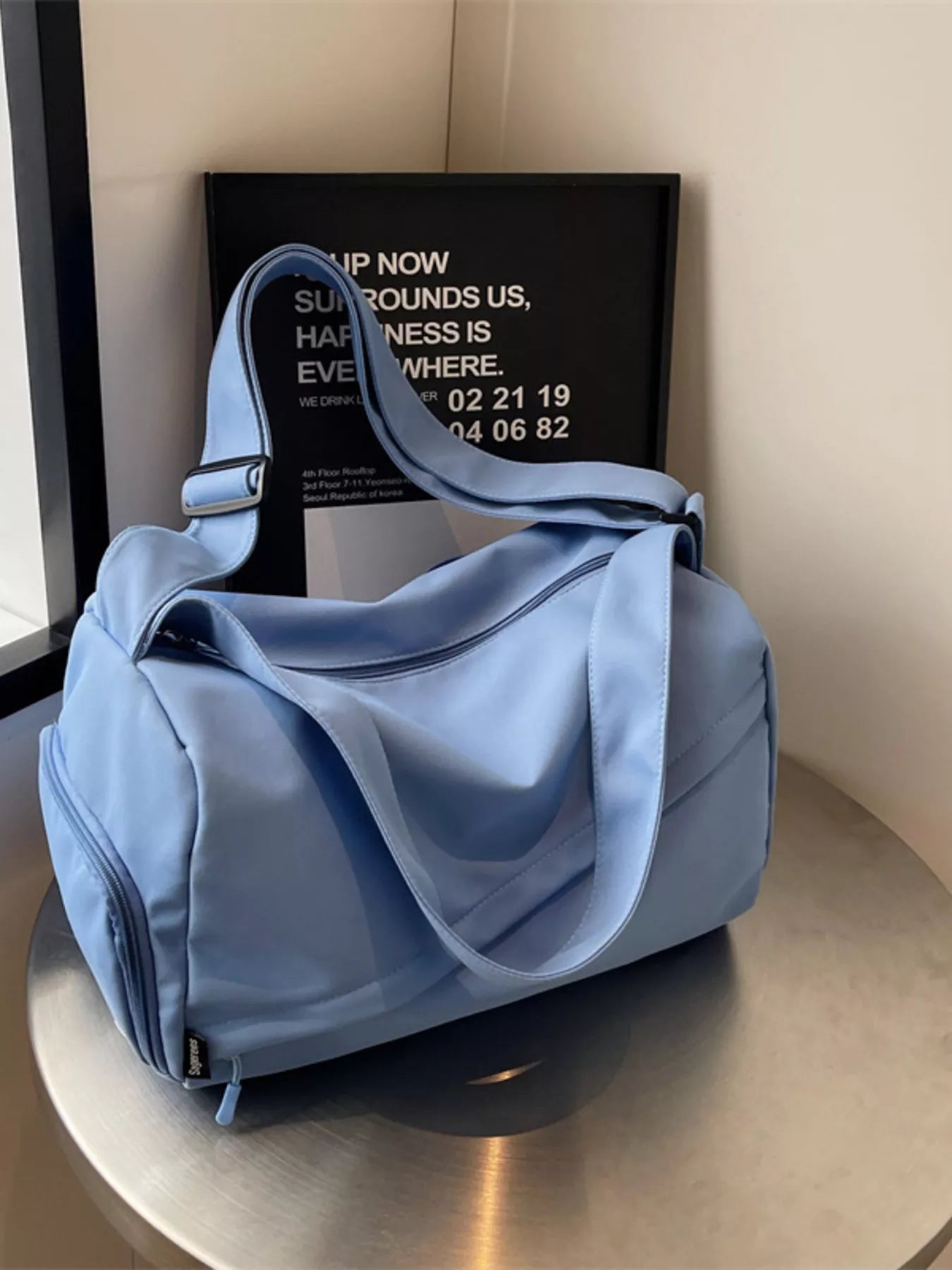 Adjustable Strap Solid Color Travel Bag Secondary image