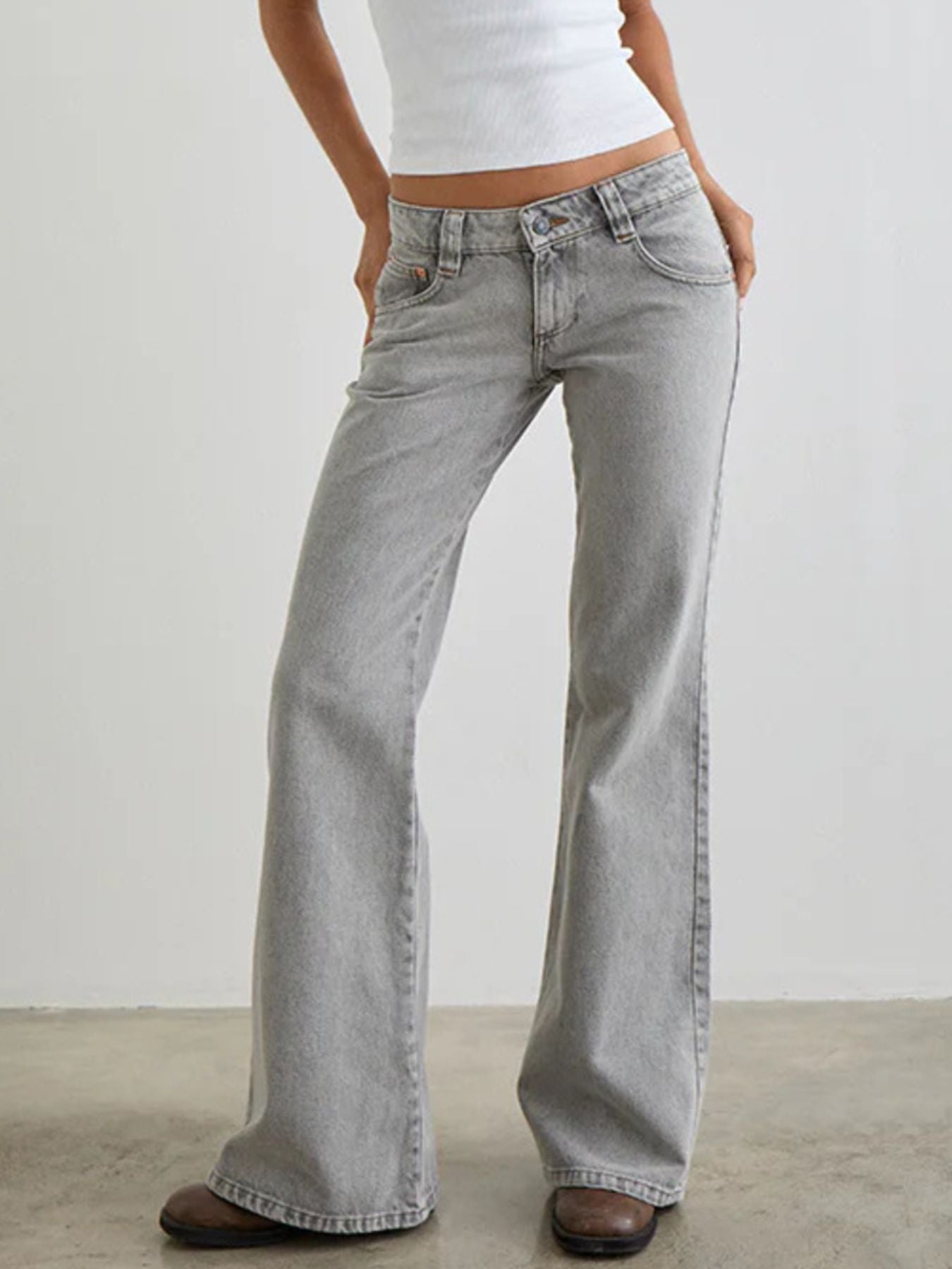 Low Rise Flare Leg Jeans Secondary image