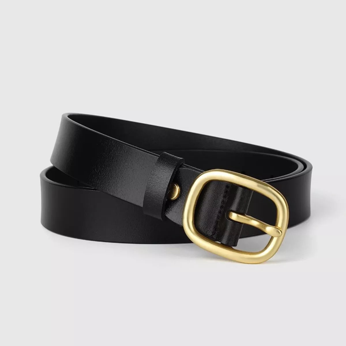 Cowhide Leather Belt with Golden Buckle Secondary image