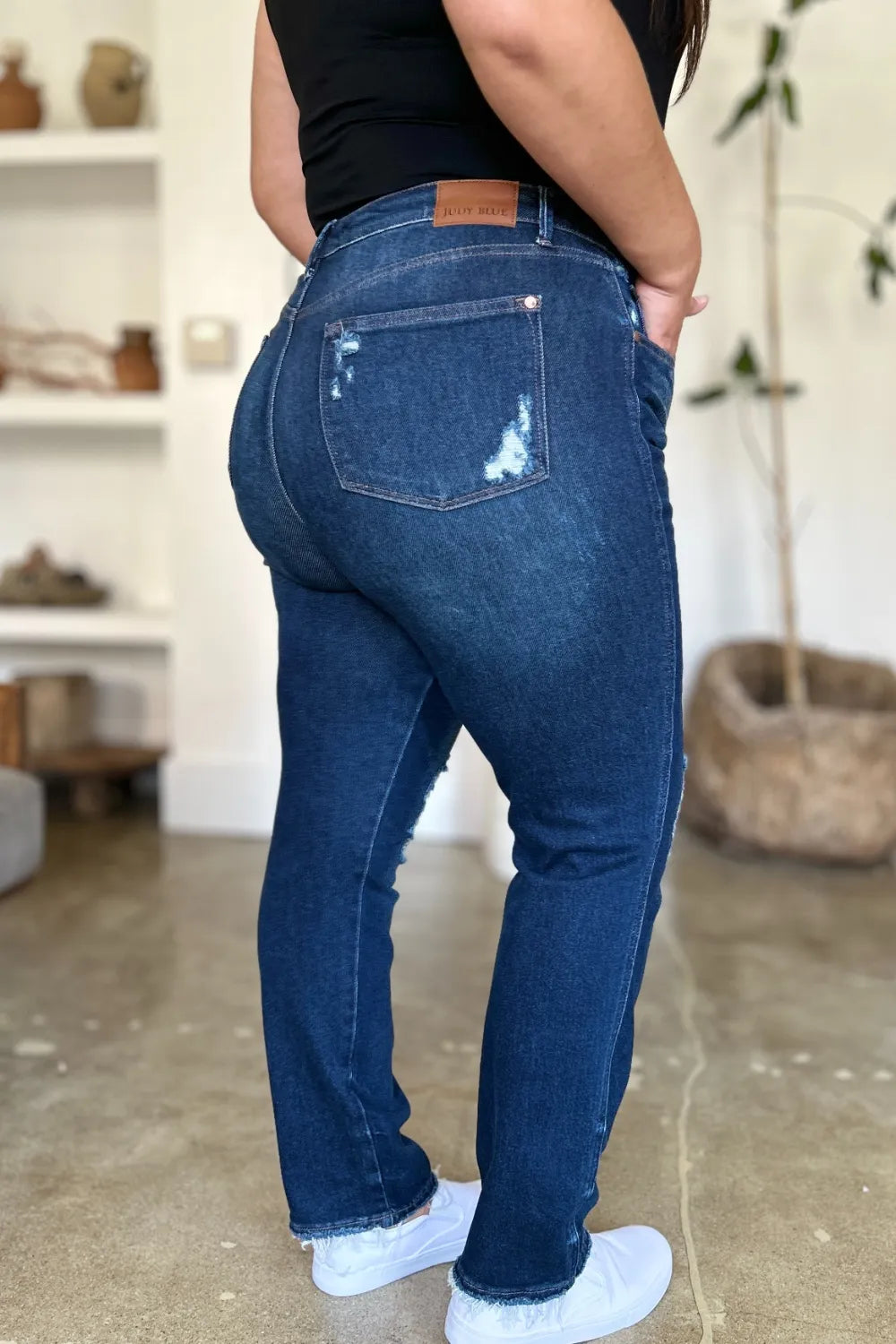 Judy Blue Full Size High Waist Rigid Magic Heavy Destroy Straight Jeans Secondary image