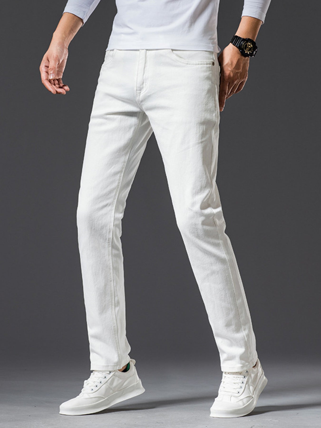 Men's Slim Fit Jeans Secondary image