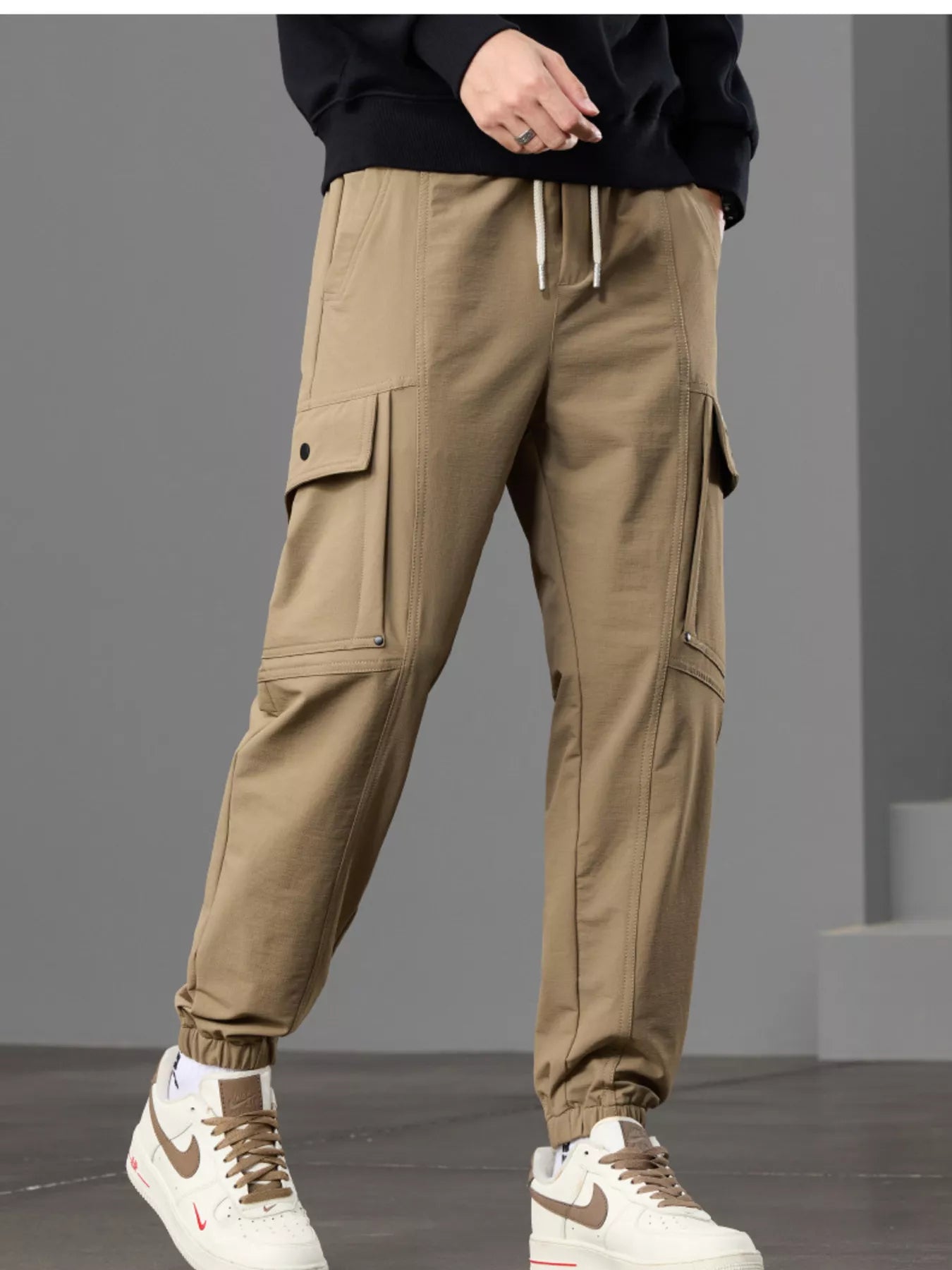 Men's Casual Cargo Pants with Drawstring Waist Secondary image