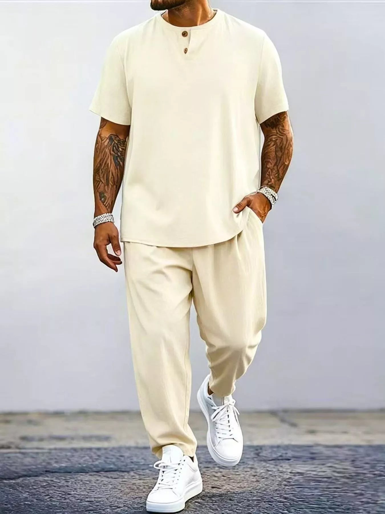 Men's Plus Size Casual Short Sleeve Top and Pants Set Secondary image