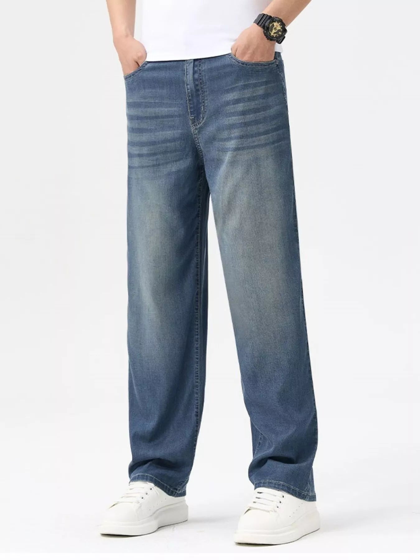 Men's Wash Wide Leg Jeans Secondary image