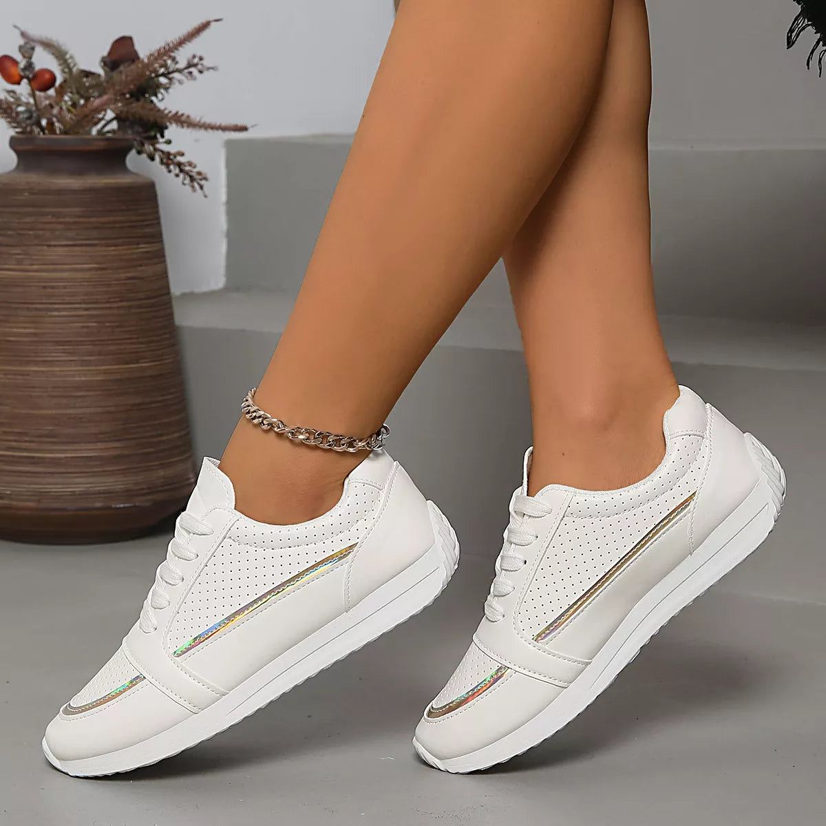 Round Toe Lace Up Sneakers Secondary image
