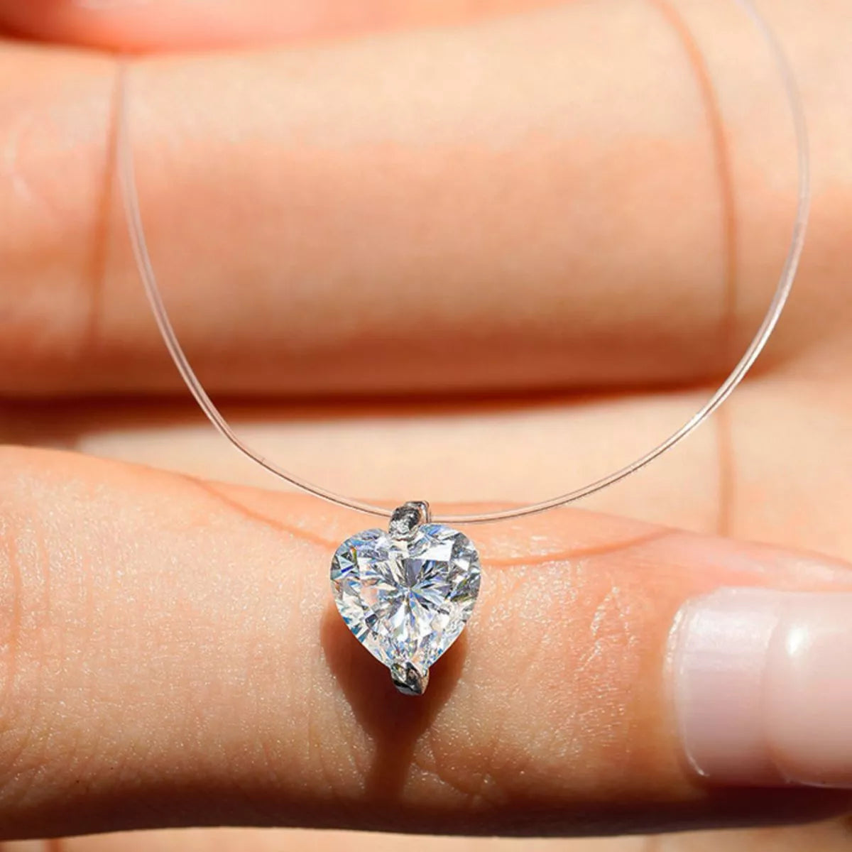 1 Carat Heart-Shaped Pendant Necklace Secondary image