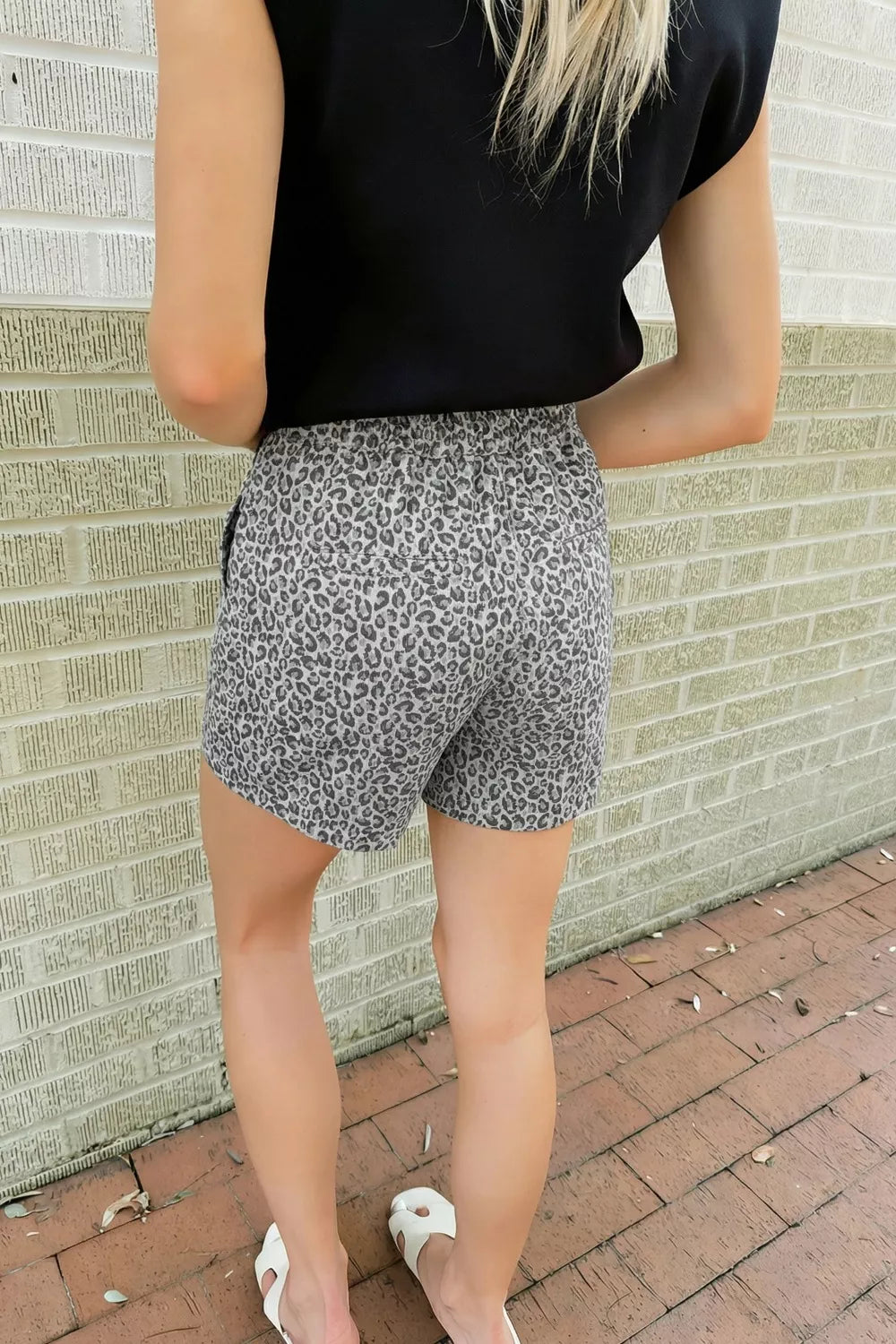 Leopard Print Elastic Waist Denim Shorts Secondary image