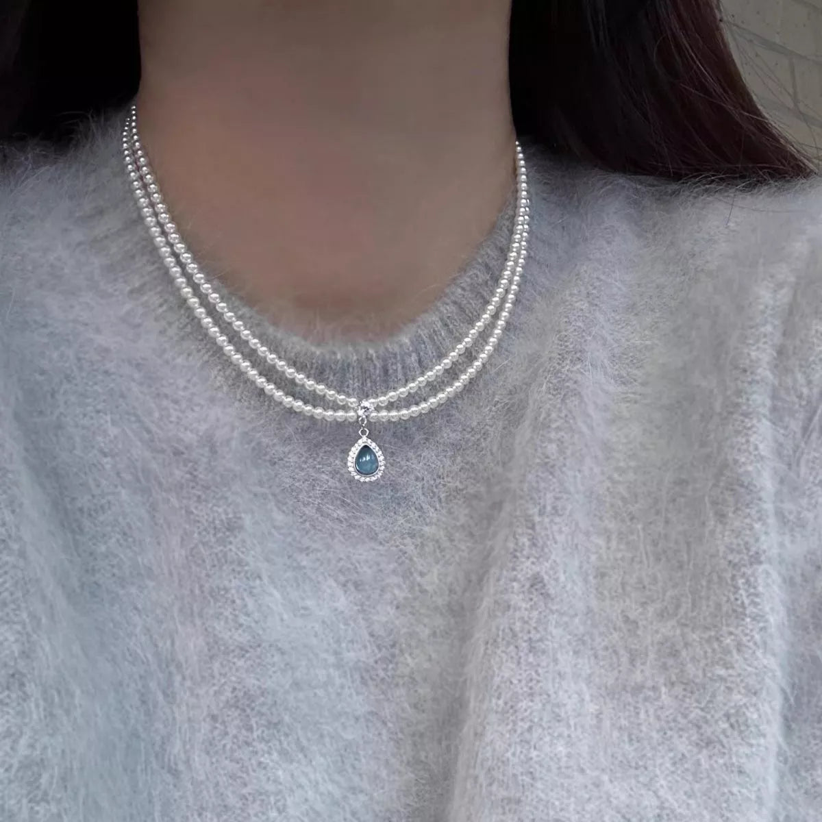Double Layered Pearl Necklace with Teardrop Pendant Secondary image