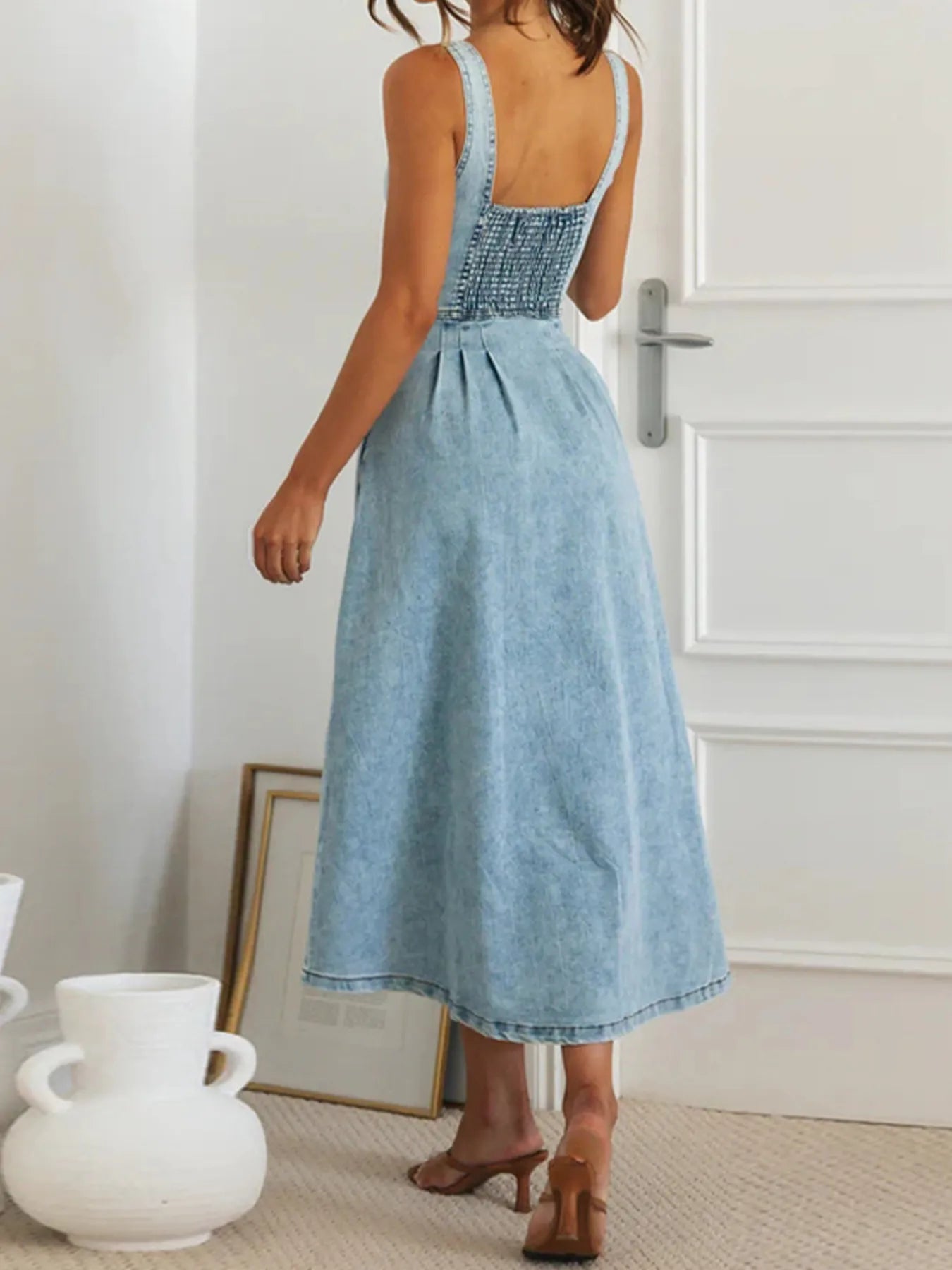 Sweetheart Neck Button-Front Midi Denim Dress Secondary image