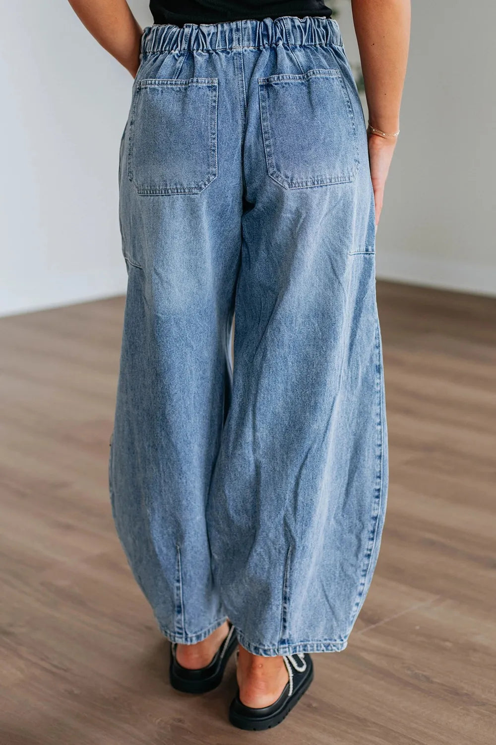 Wide Leg Drawstring Jeans Secondary image