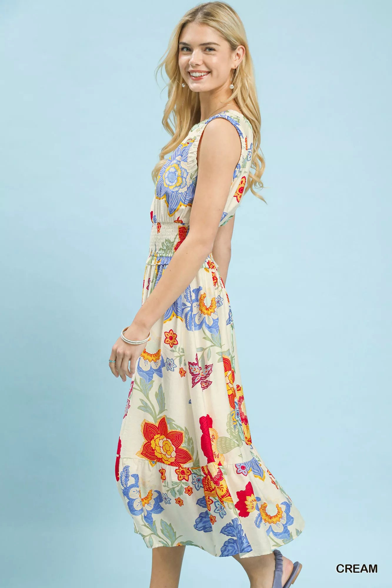 Umgee Floral Smocked Midi Dress Secondary image