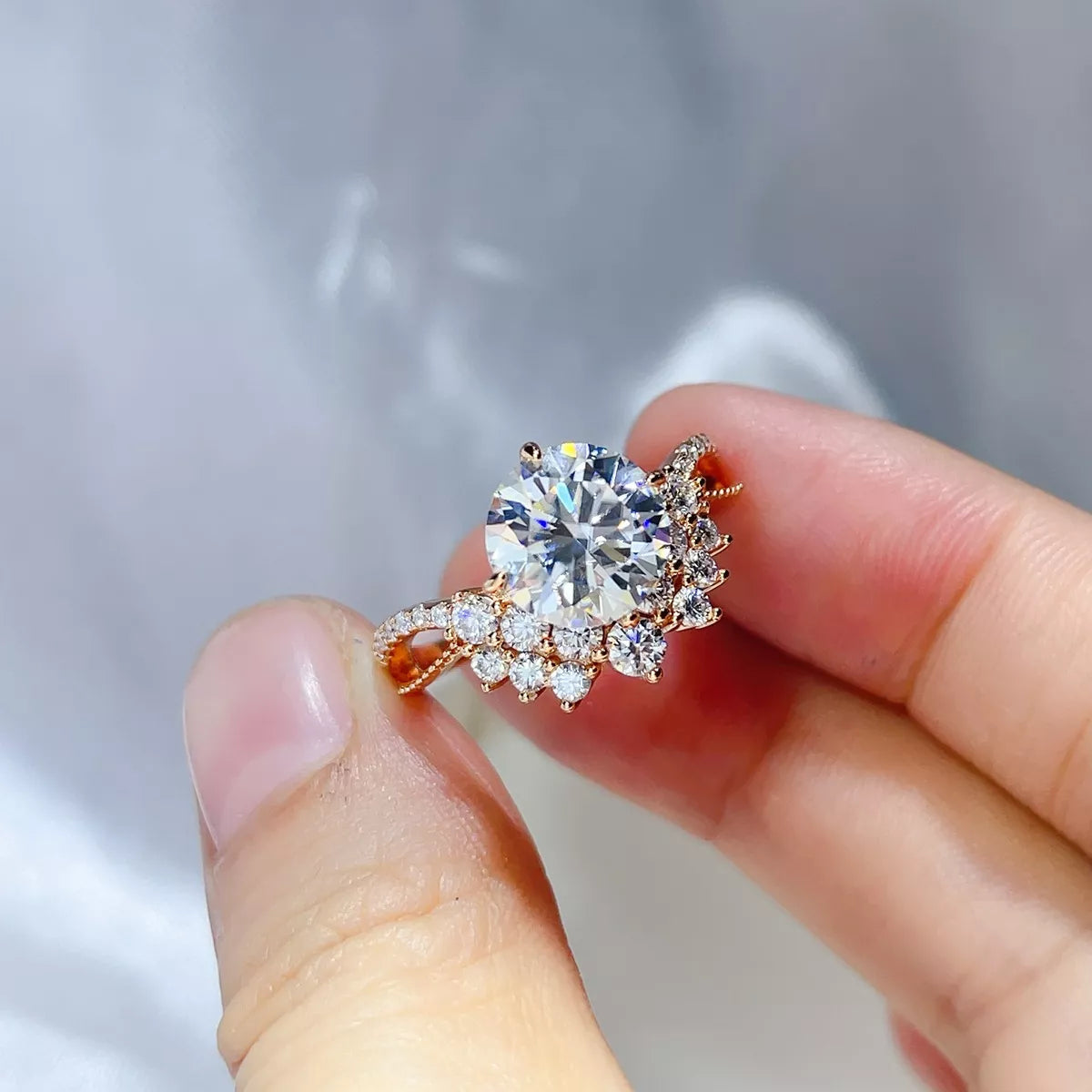 3 Carat 925 Sterling Silver Moissanite Ring Secondary image