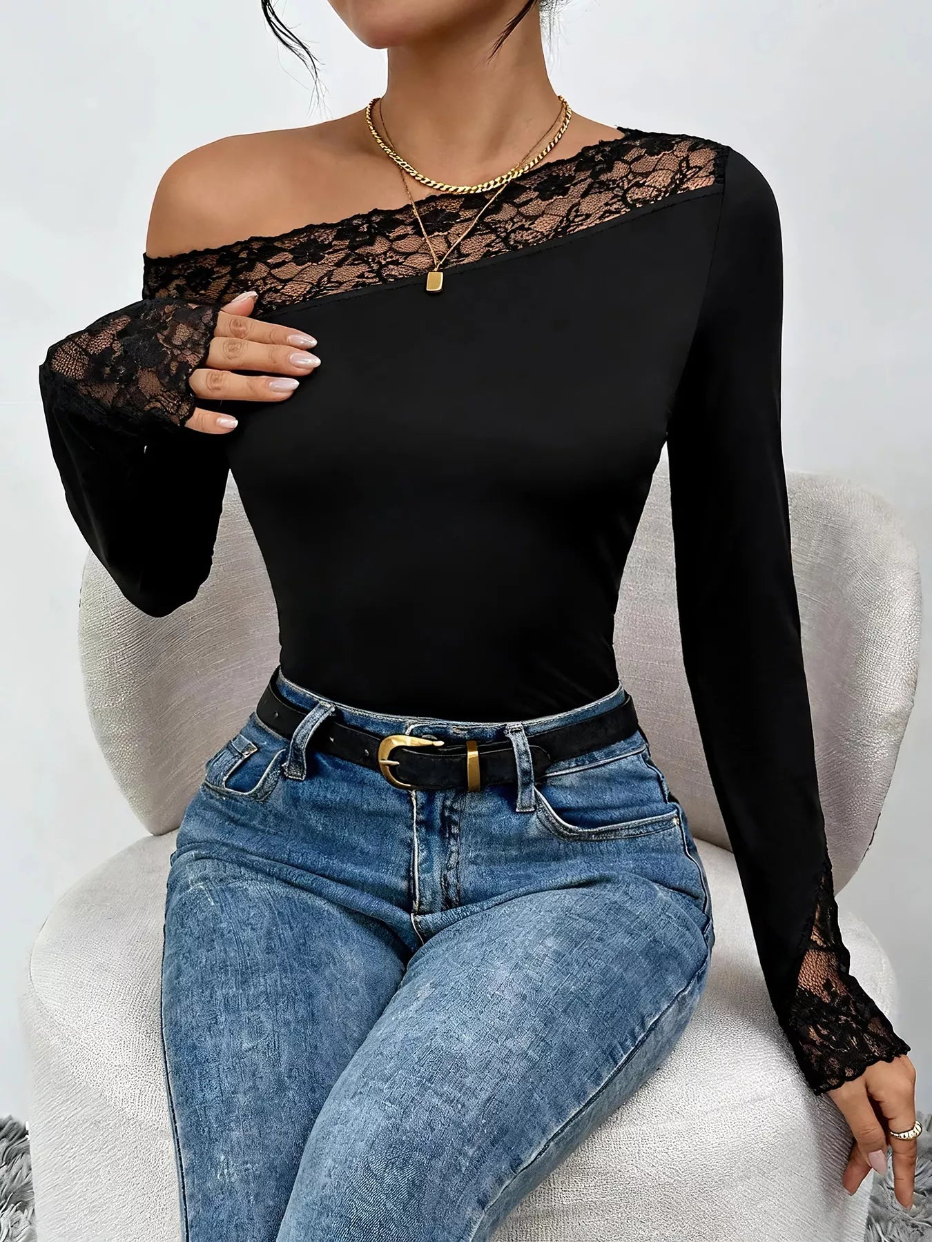 Lace Trim One Shoulder Bodysuit Secondary image