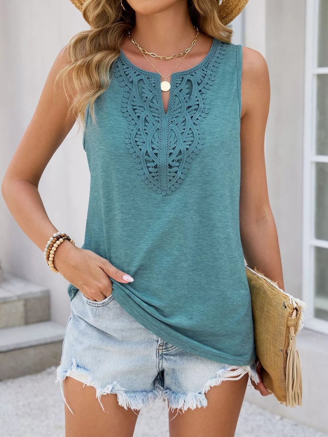 Lace Trim Sleeveless Tank Top Secondary image