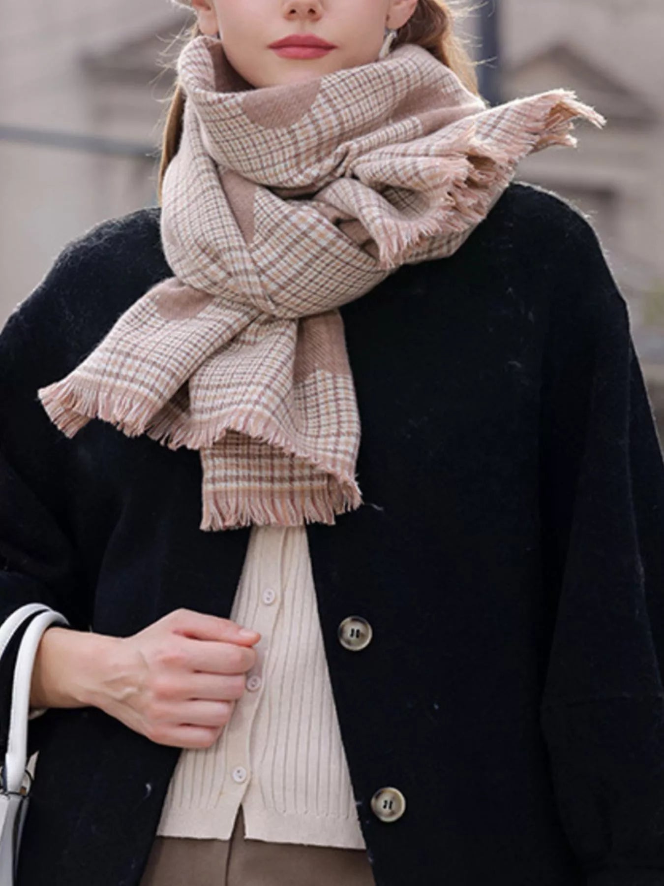 Heart Pattern Plaid Raw Hem Scarf Secondary image