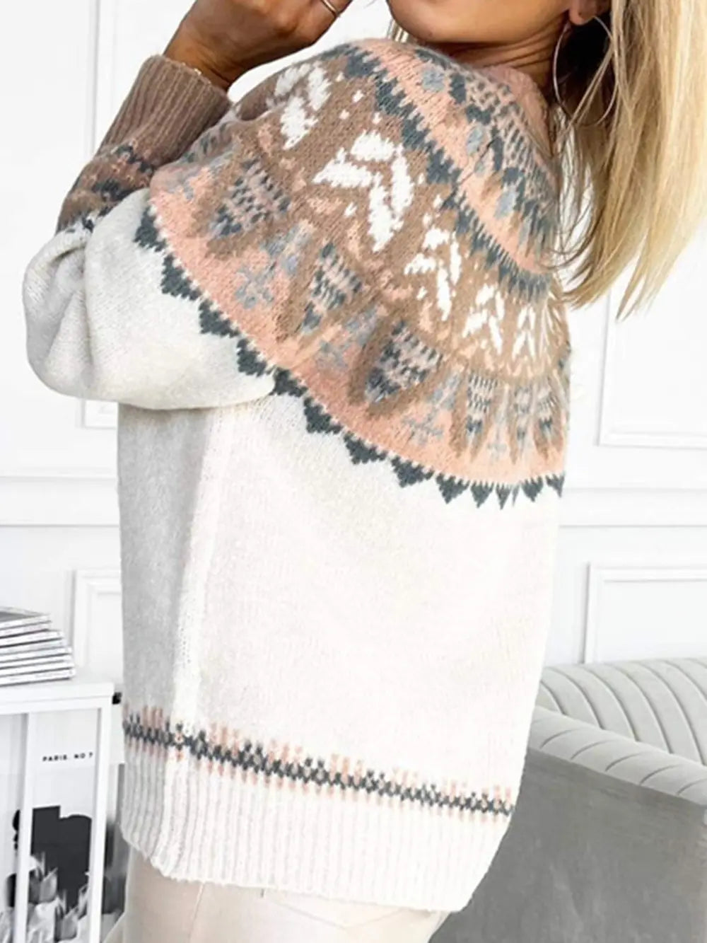 Geometric Round Neck Long Sleeve Sweater Secondary image