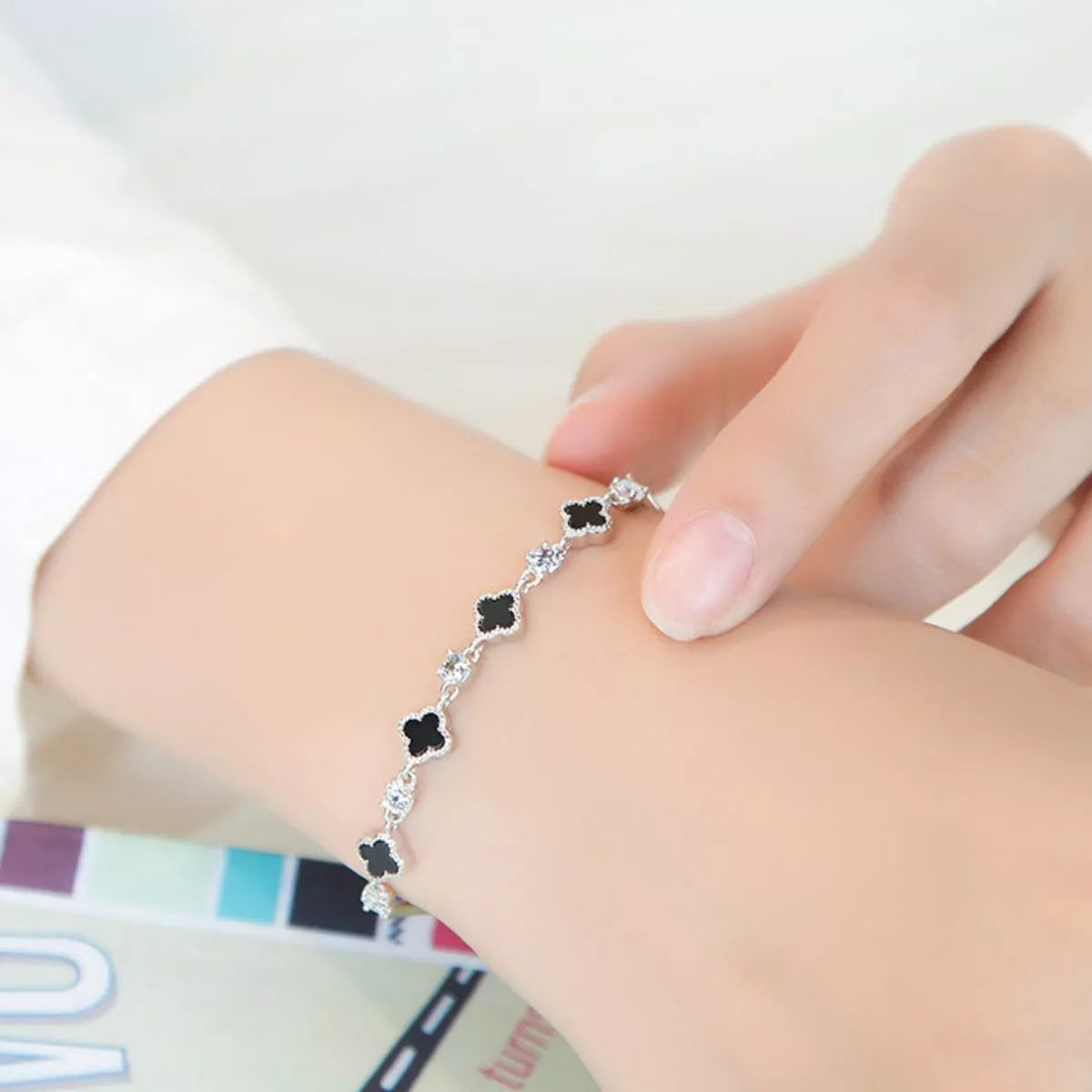 925 Sterling Silver Clover Charm Bracelet Secondary image