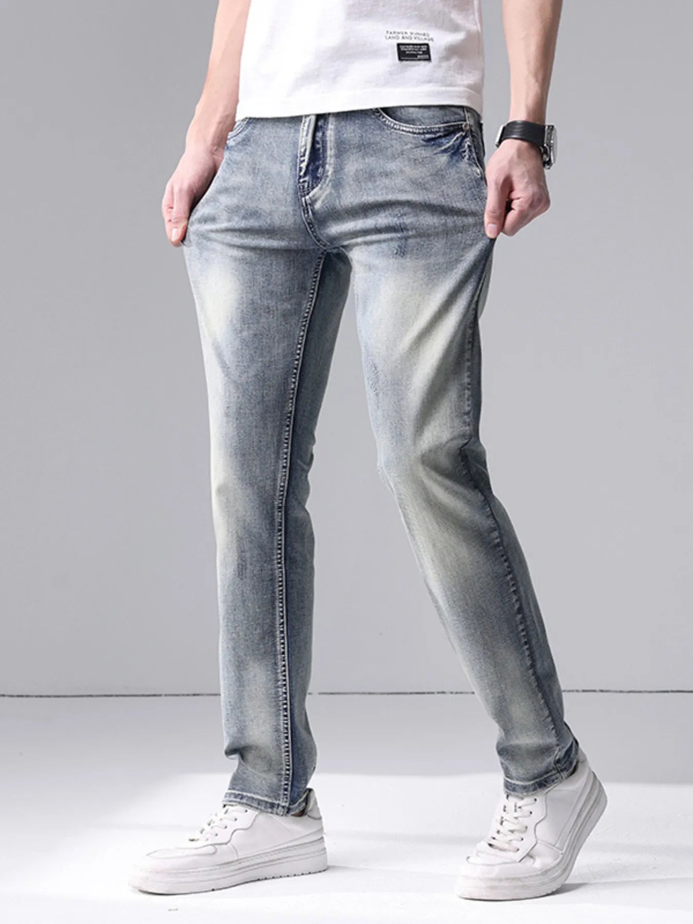 Men's Washed Slim Fit Jeans Secondary image