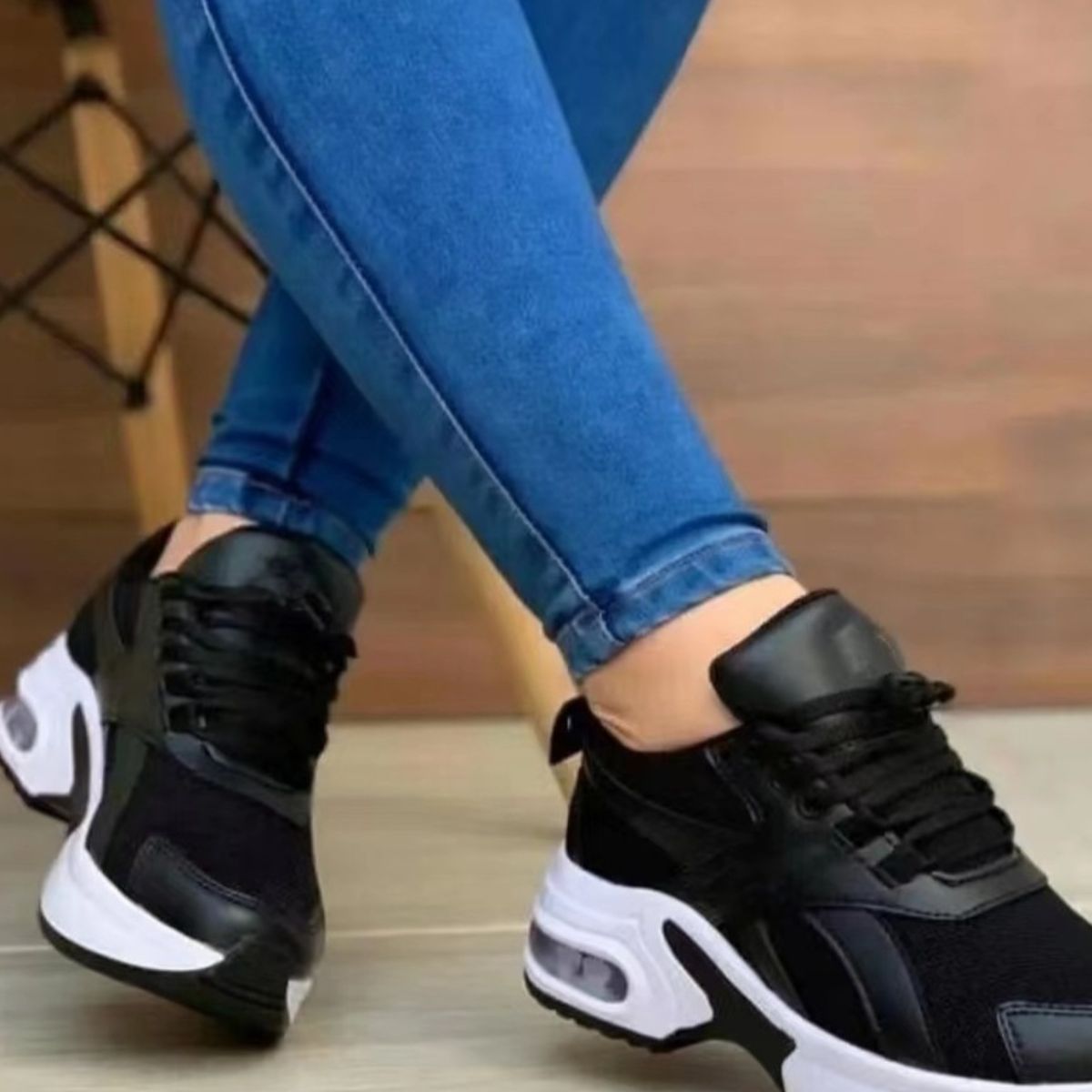 Lace Up Round Toe Sneakers Secondary image