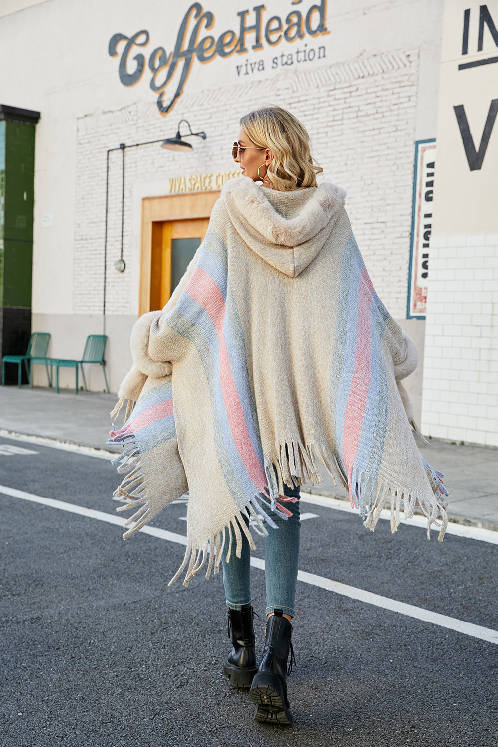 Color Block Fringe Detail Poncho Secondary image