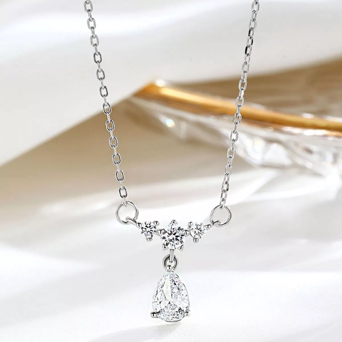 925 Sterling Silver Zircon Teardrop Necklace Secondary image