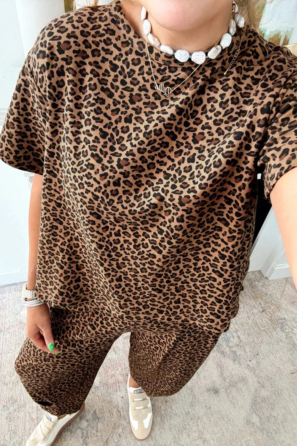 Leopard Print Relaxed Fit Two-Piece Set Secondary image