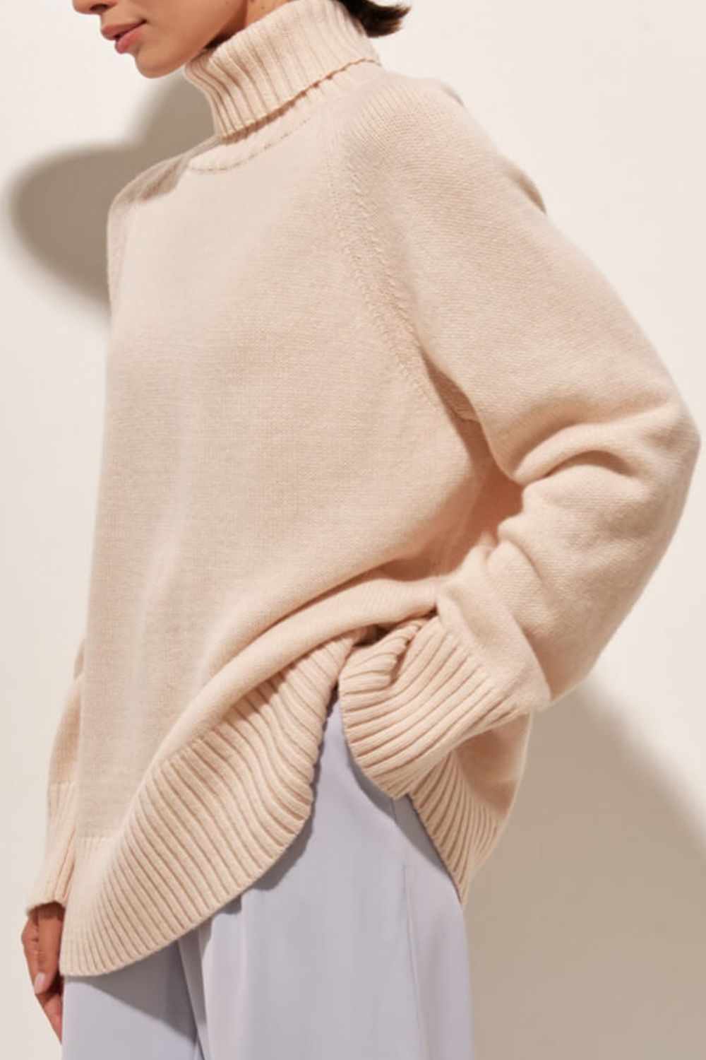 Turtle Neck Raglan Sleeve Sweater Secondary image