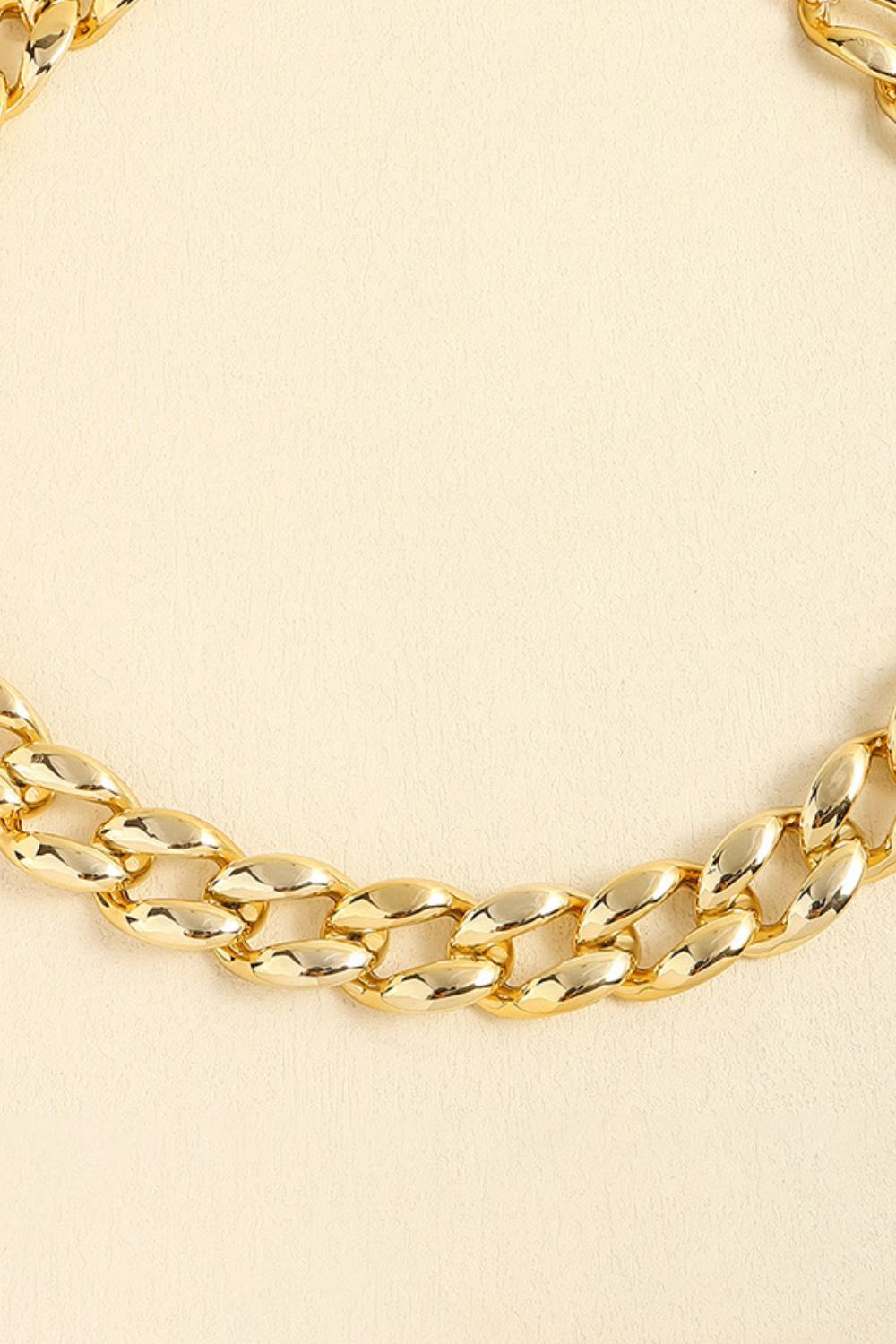 1" Width Acrylic Curb Chain Belt Secondary image