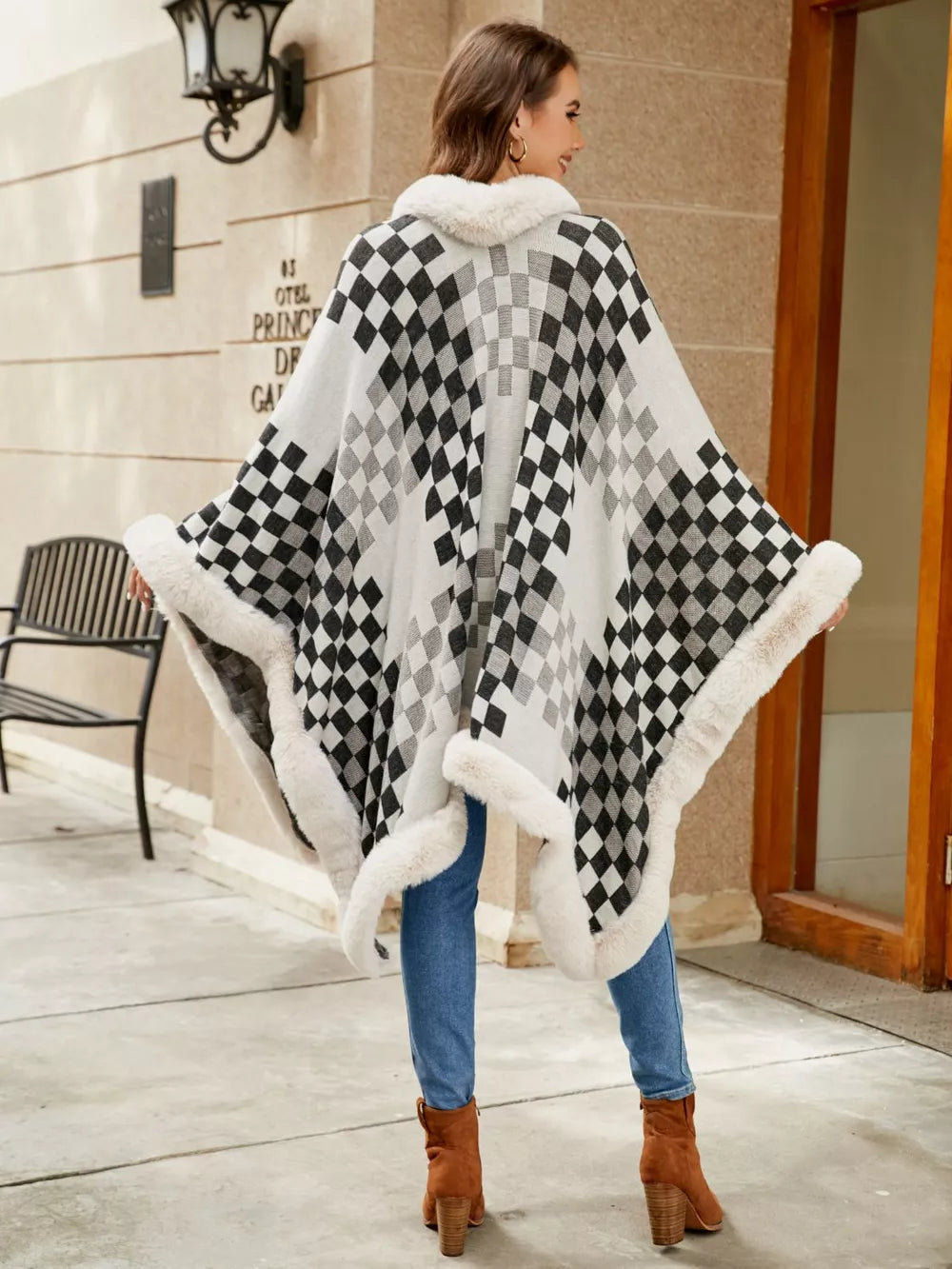 Checkered Faux Fur Trim Poncho Secondary image