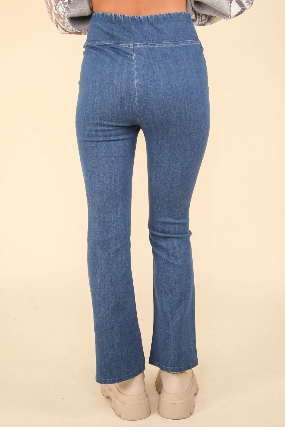 VERY J Washed Denim Stretchy Crossover Waist Leggings Secondary image