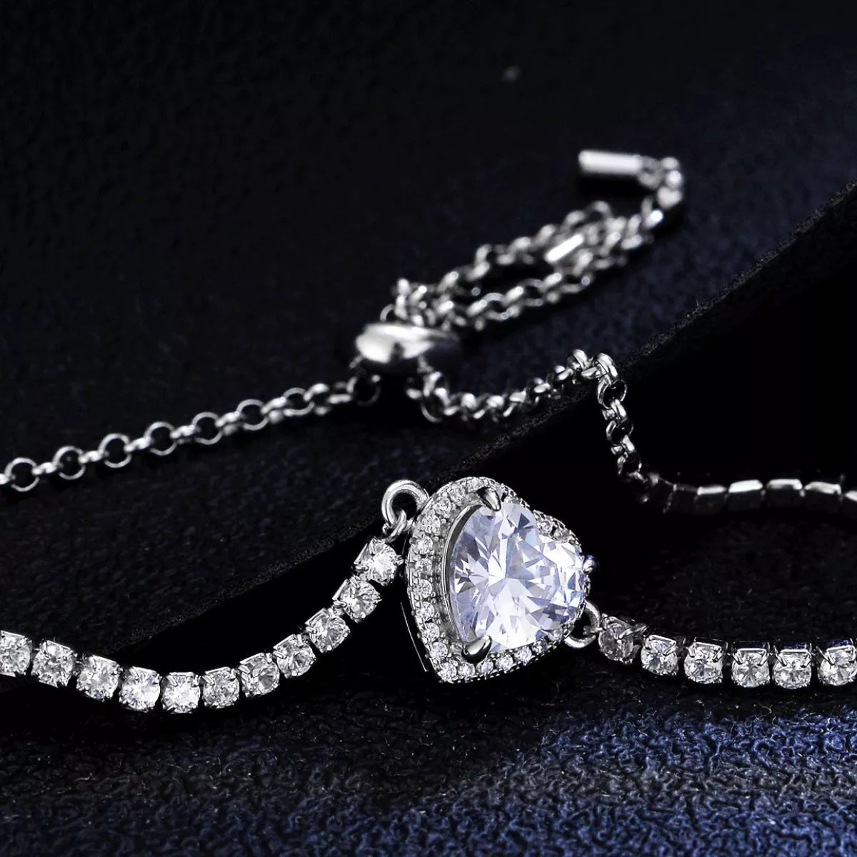 2 Carat 925 Sterling Silver Moissanite Chain Heart Bracelet Secondary image