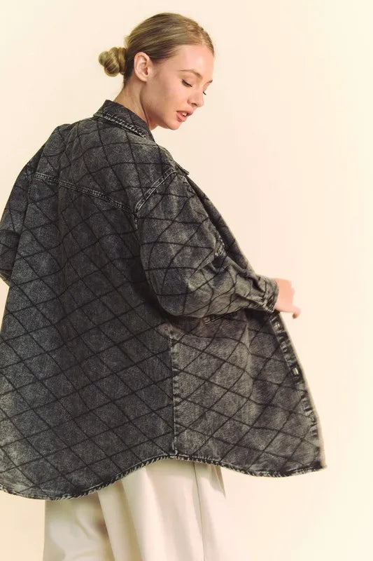 Davi & Dani Curved Hem Diamond Quilted Button Up Denim Shacket Secondary image