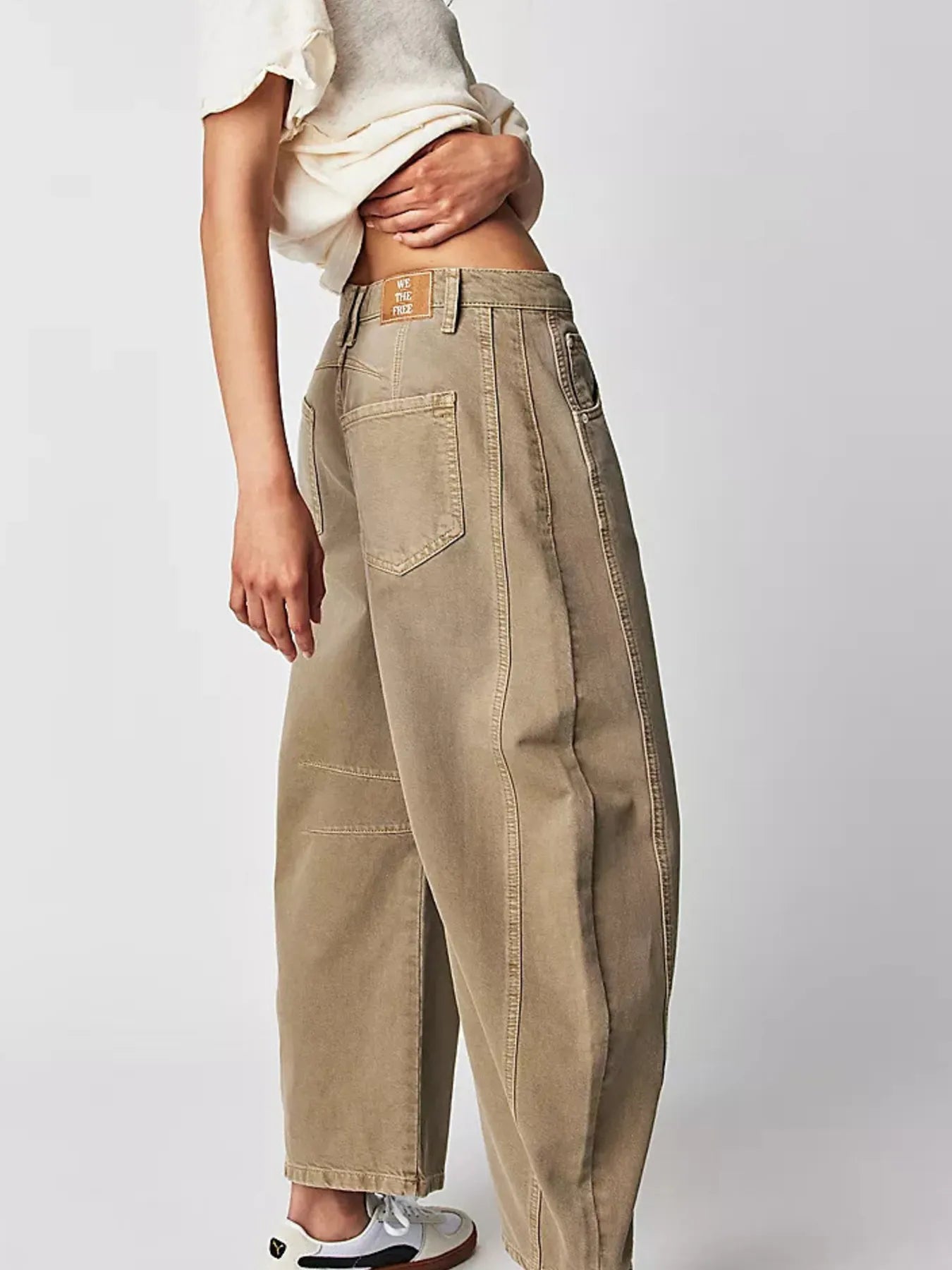 Wide Leg Relaxed Fit Jeans Secondary image