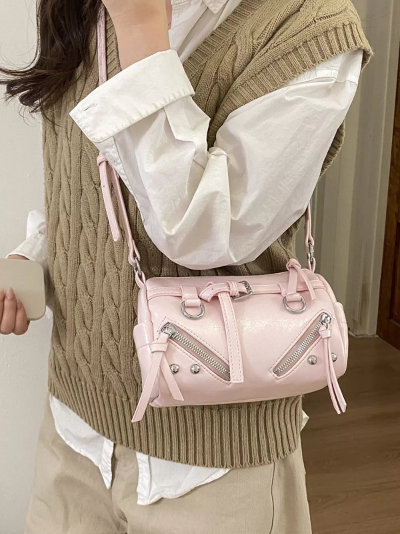 Adjustable Strap Leather Shoulder Bag Secondary image