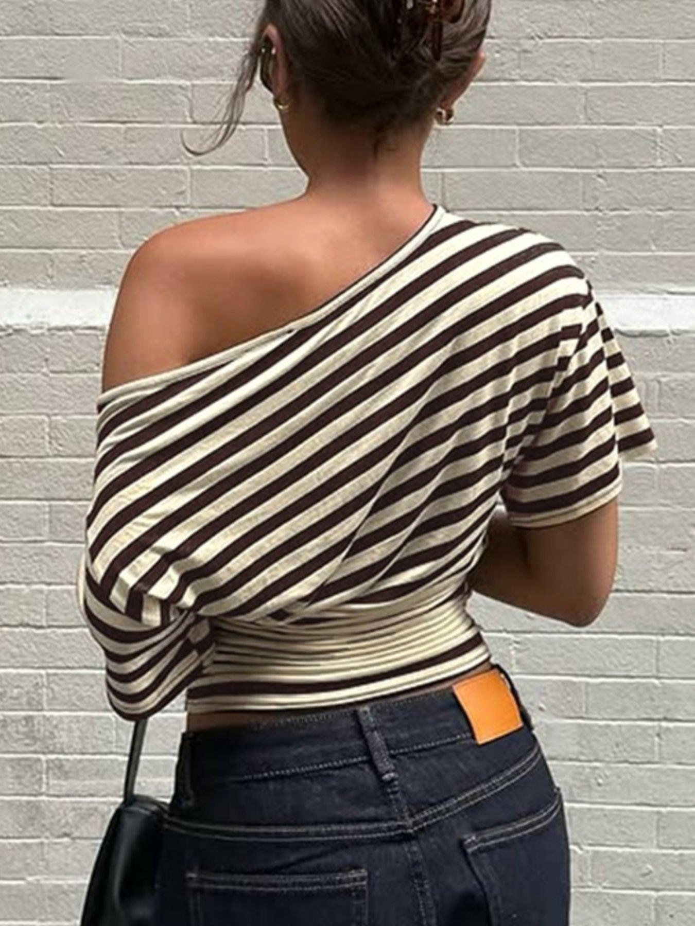 Striped One-Shoulder T-Shirt Secondary image