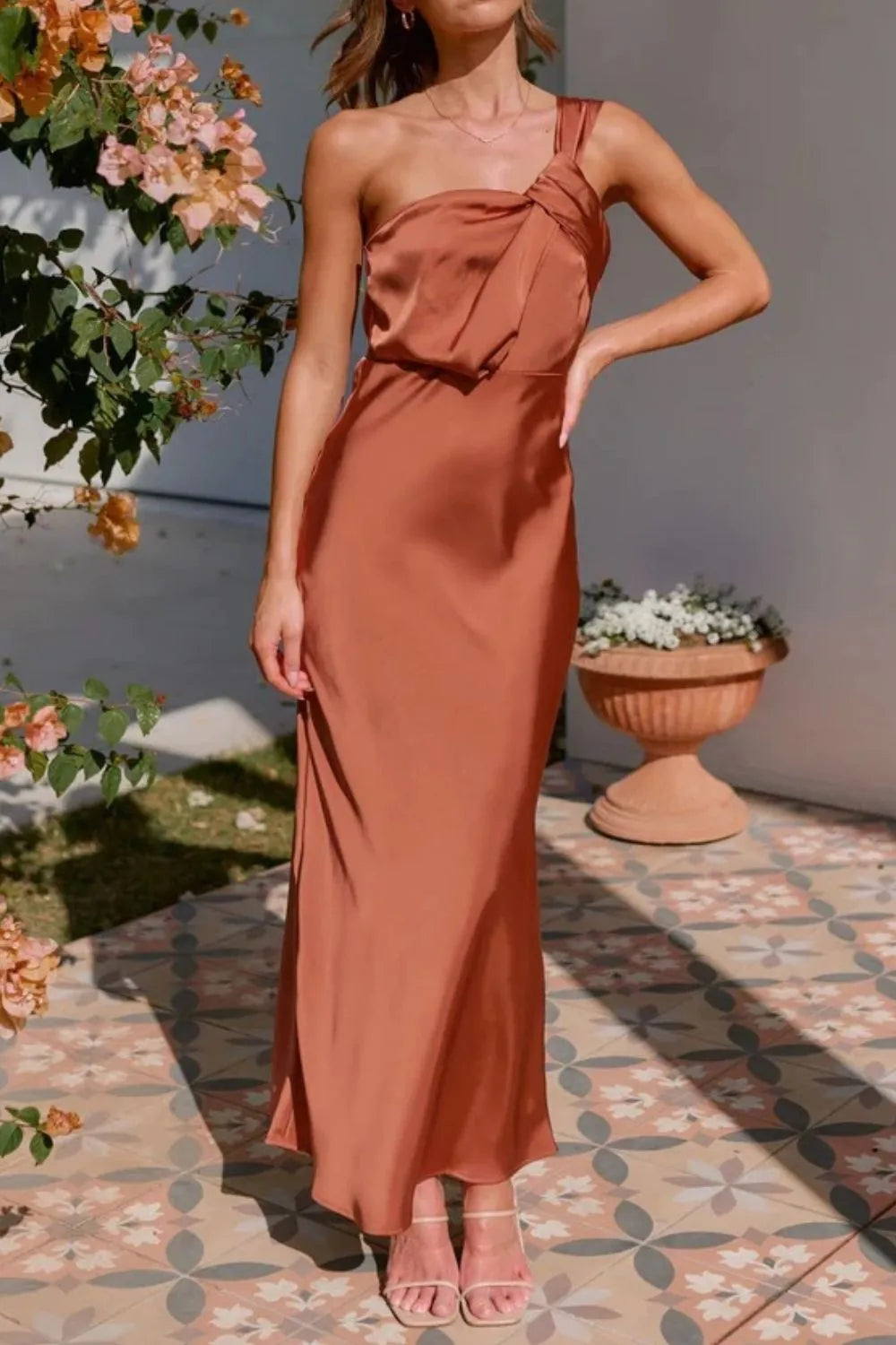 One Shoulder Sleeveless Maxi Dress Secondary image