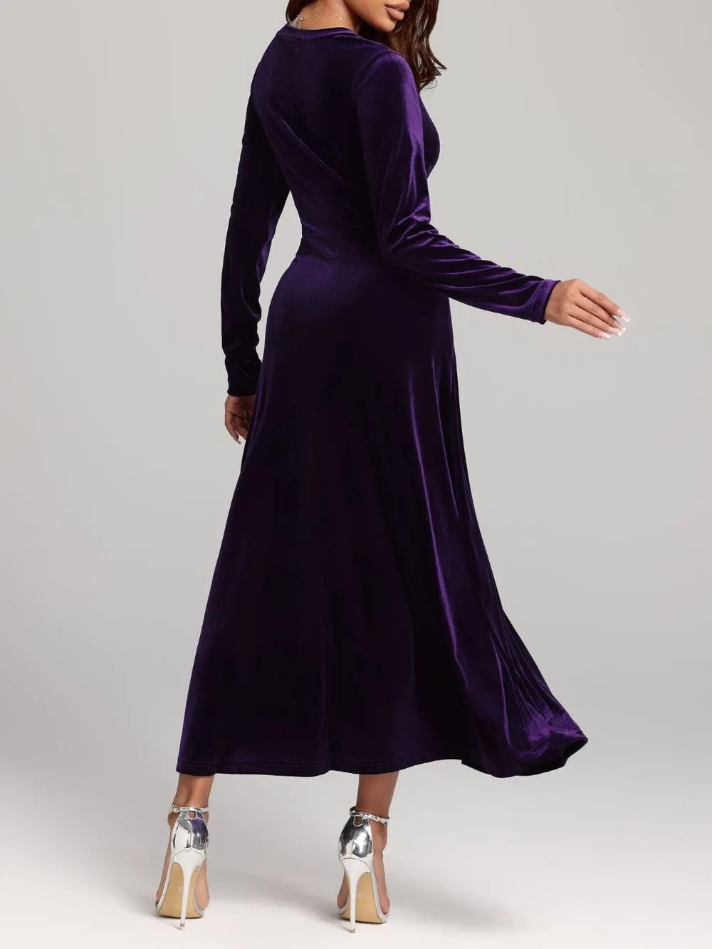 V-Neck Long Sleeve Velvet Dress Secondary image