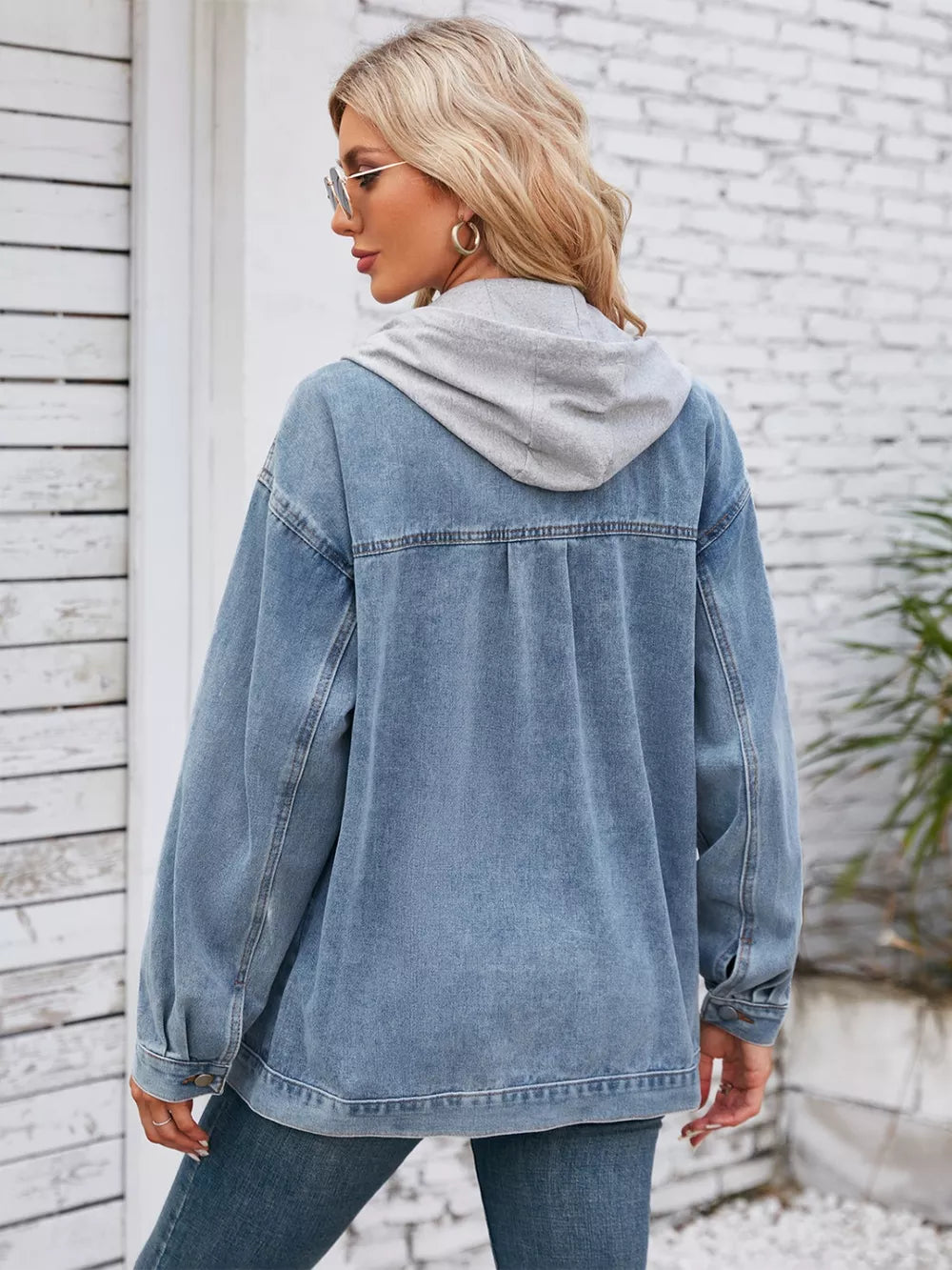 Pocketd Button Up Detachable Hooded Denim Jacket Secondary image