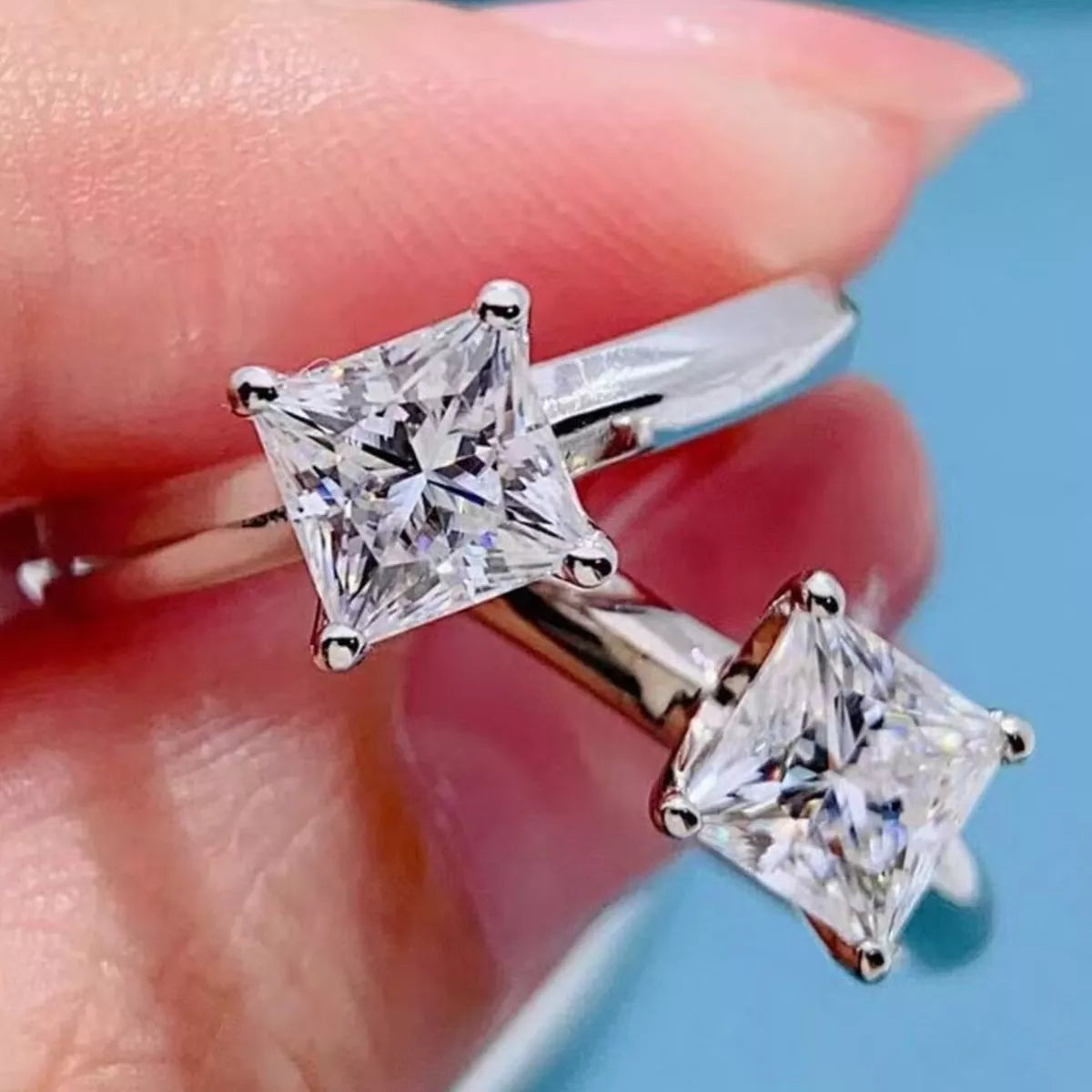 3 Carat 925 Sterling Silver Moissanite Ring Secondary image