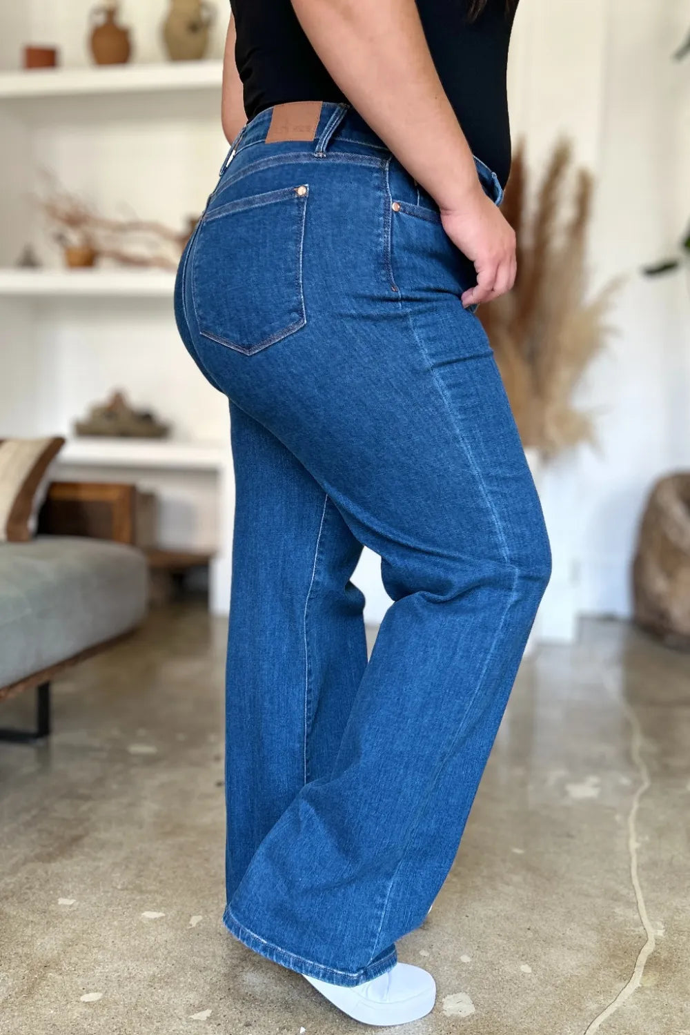 Judy Blue Full Size High Rise Straight Jeans Secondary image