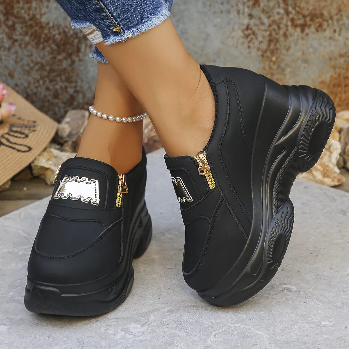 Round Toe Platform Sneakers Secondary image