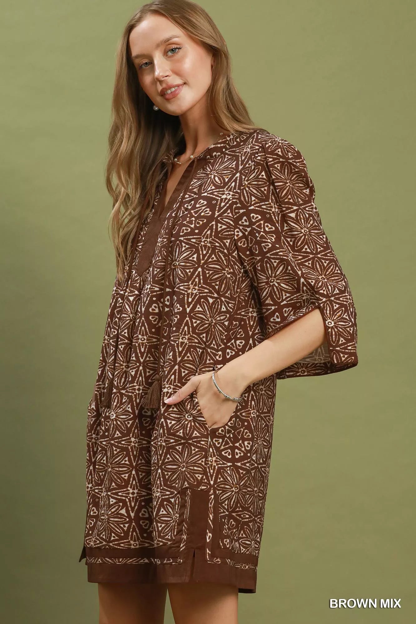 Umgee Mix Geometric Print V-Neck Tassel Detail Tunic Dress Secondary image