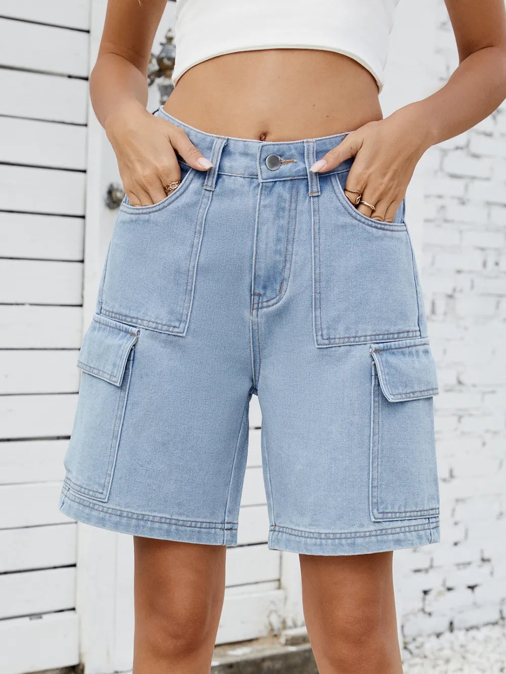 High Waist Denim Shorts with Cargo Pockets Secondary image