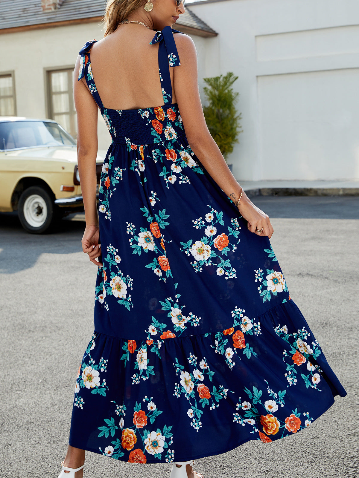 Floral Tie-Shoulder Sleeveless Dress Secondary image