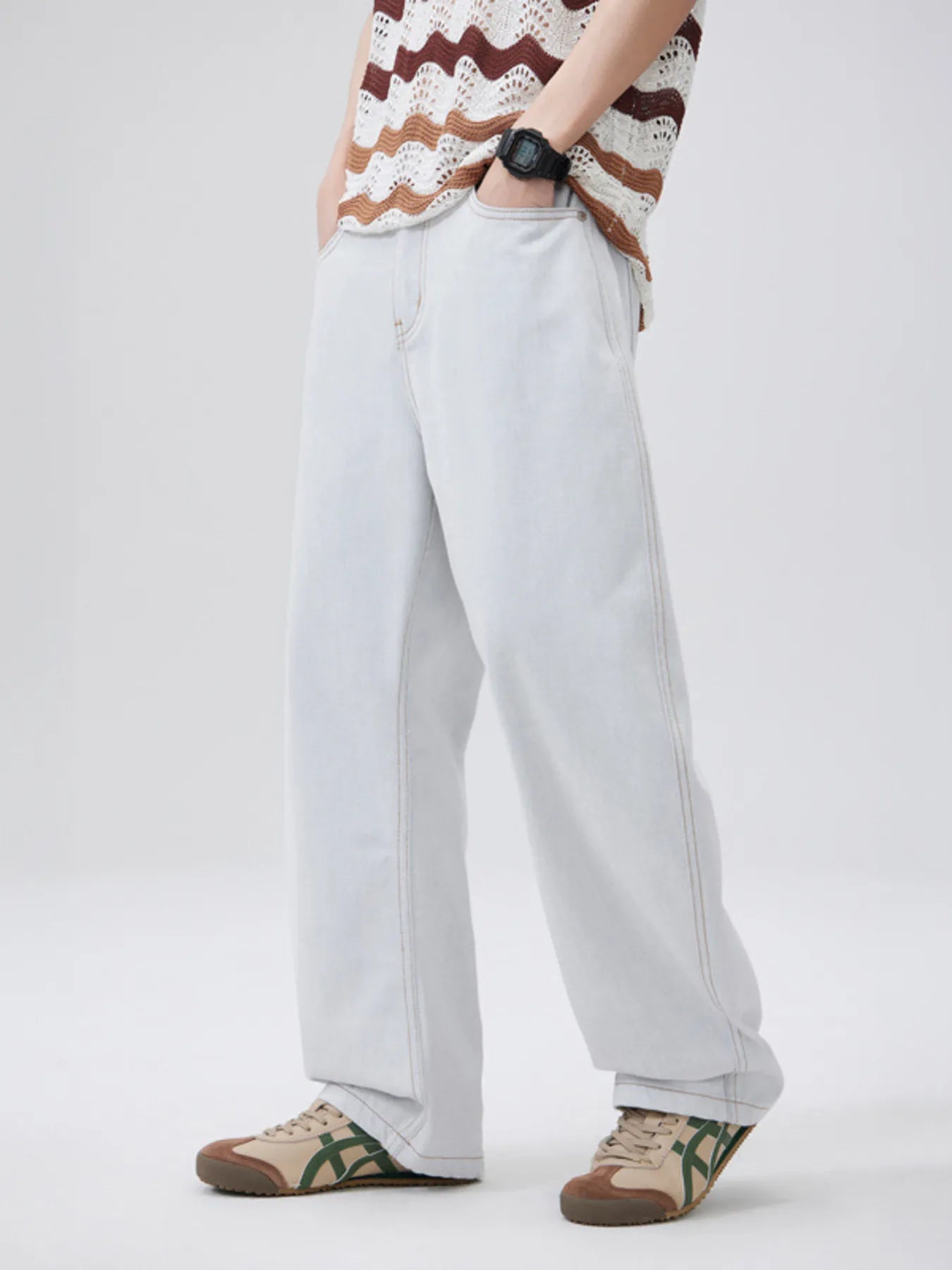 Men's Wash Wide Leg Jeans Secondary image