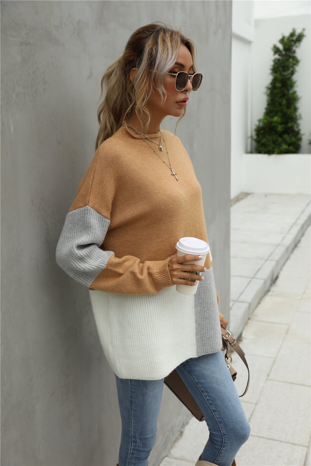 Angel Wings Color Block Round Neck Dropped Shoulder Sweater Secondary image