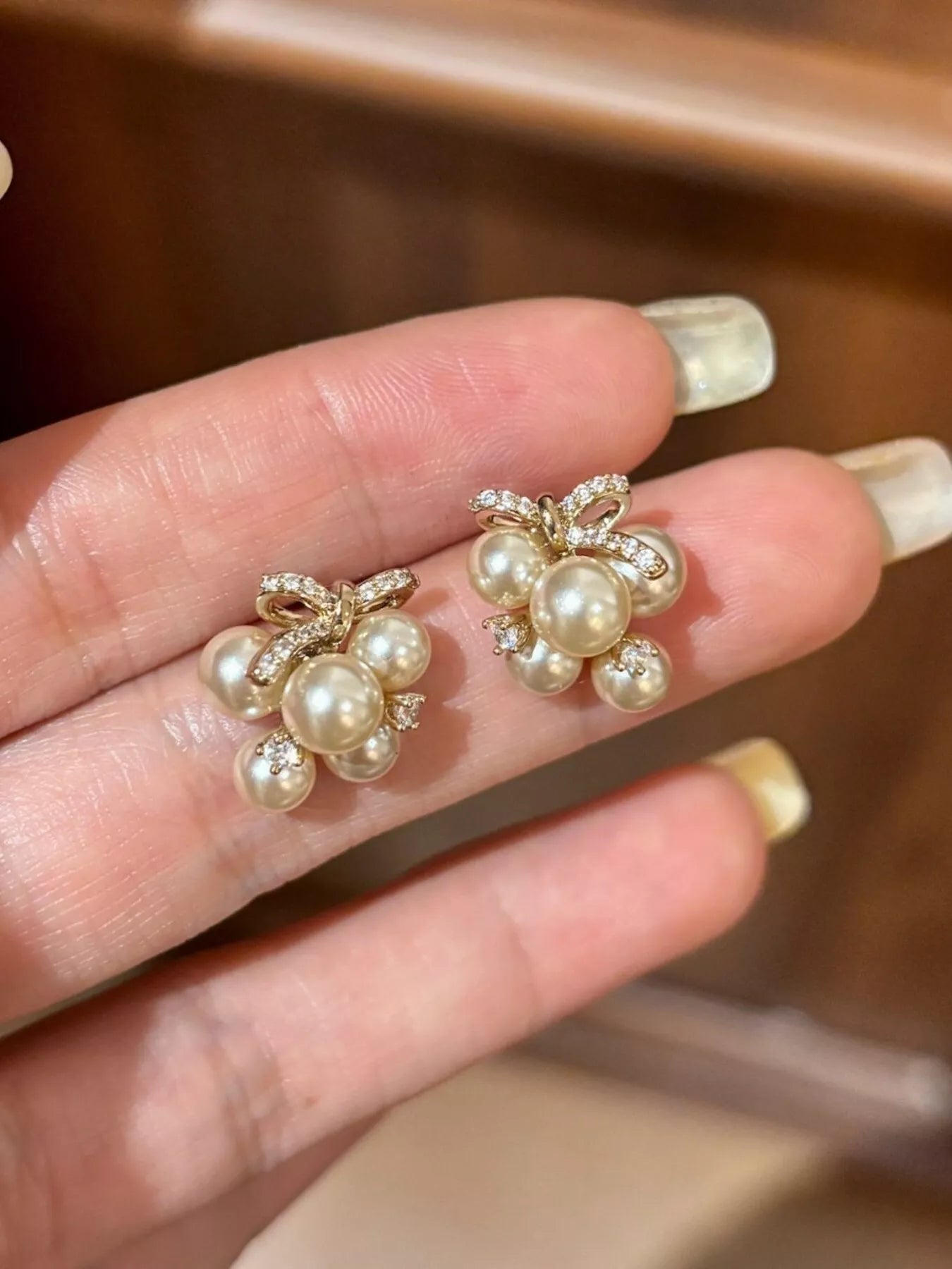 Pearl Cluster Bow Earrings Secondary image