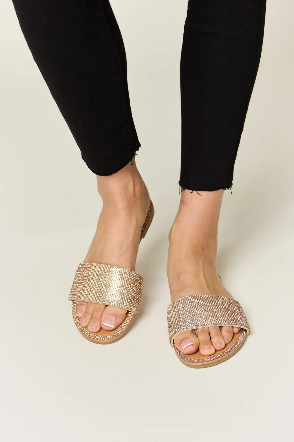 WILD DIVA Rhinestone Open Toe Flat Sandals Secondary image